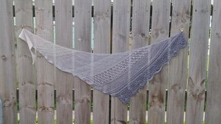A Day at the beach Shawl Med size
