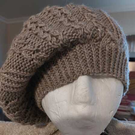 Daphne Beret Knitting pattern  pdf download